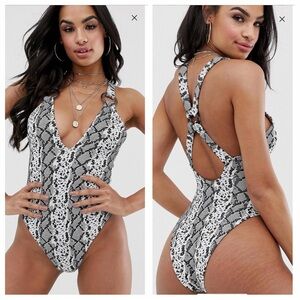 ASOS Textured Snake Pattern Plunge Neck Swimsuit Size 6